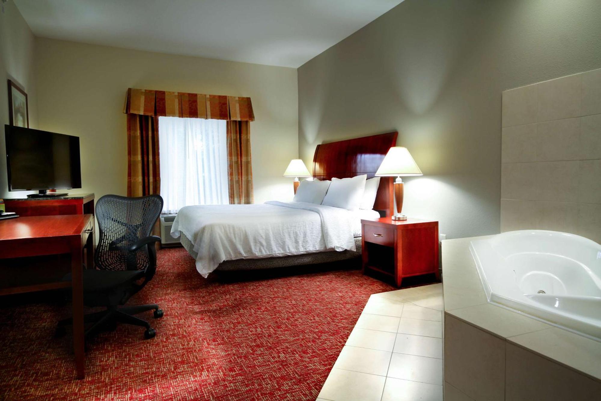 Hilton Garden Inn Элкхарт Экстерьер фото