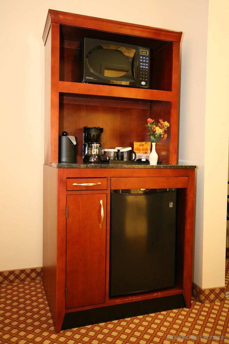 Hilton Garden Inn Элкхарт Удобства фото